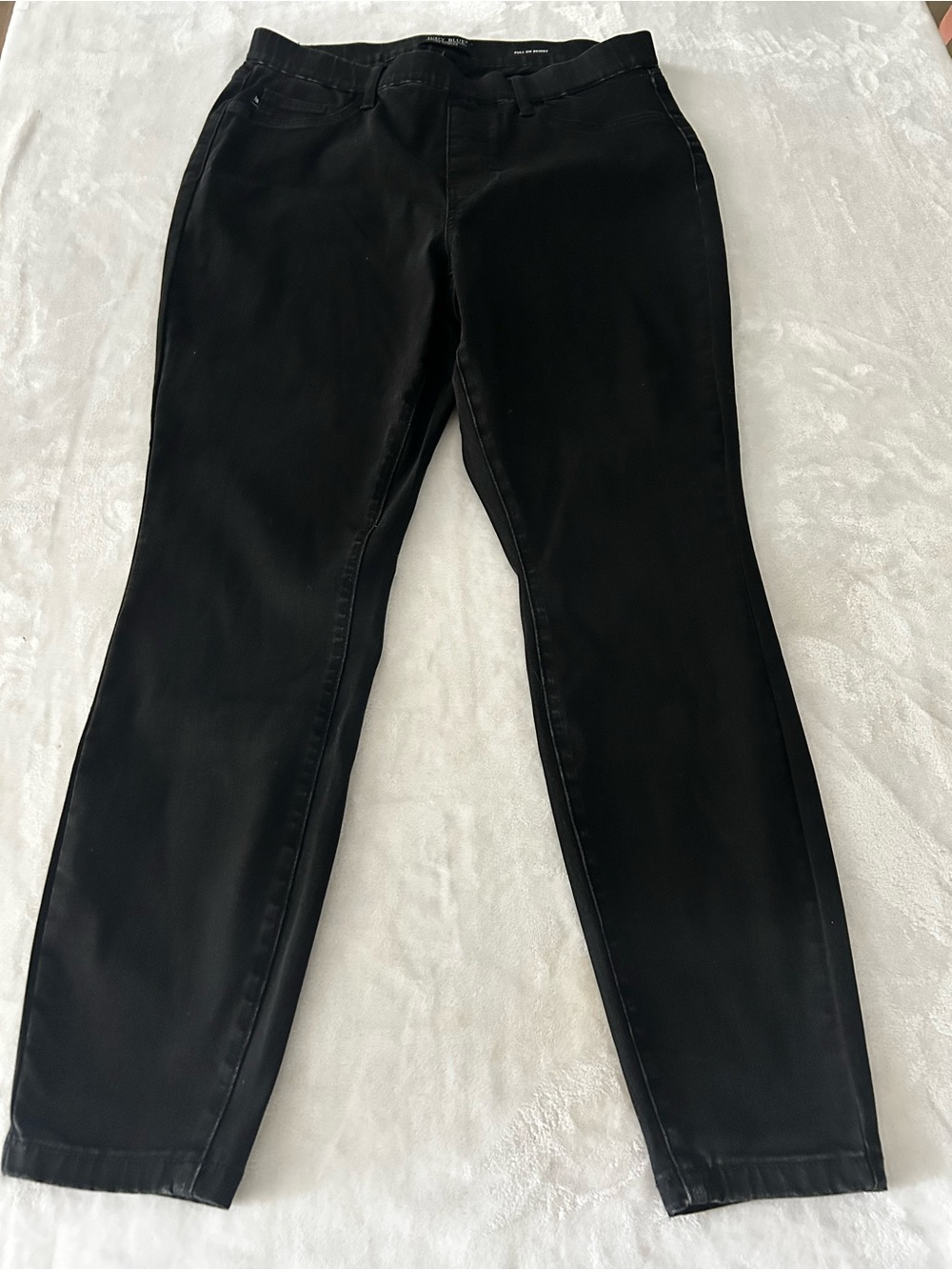 Judy Blue Black Pull On Skinny Jeans Women’s Size 16W